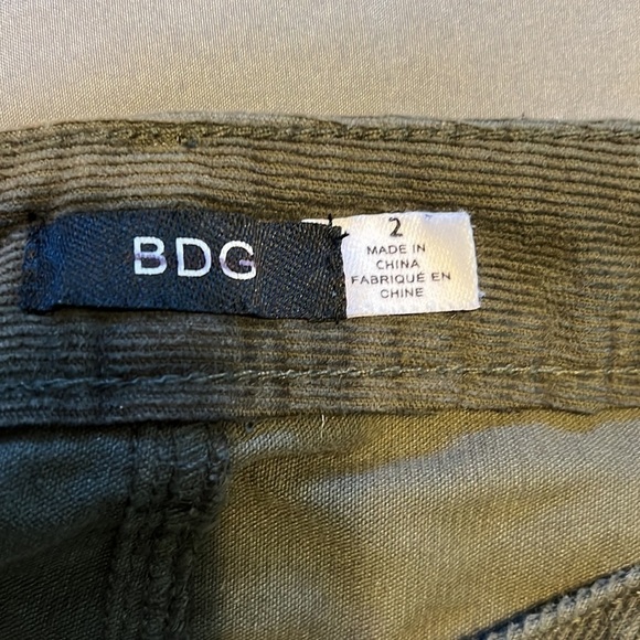 Corduroy Hunter Green miniskirt, Sz 2, 💥HP 11/9 - Picture 7 of 8